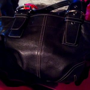 Coach purse black very clean